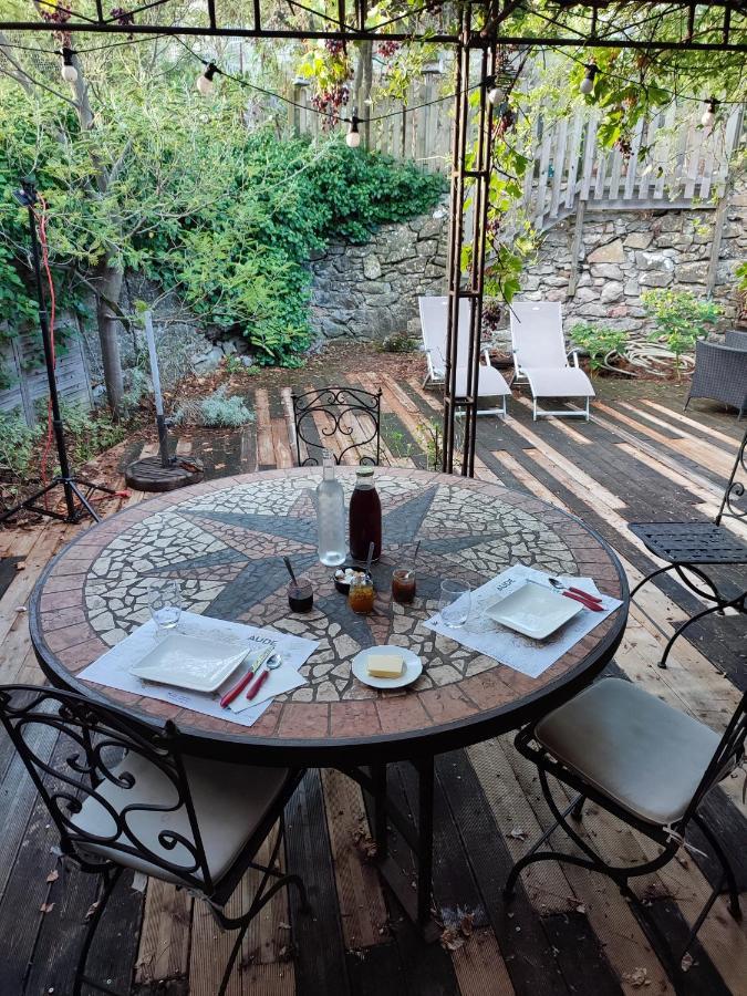 Bed and Breakfast Domaine Les Cascades Ribaute Exterior foto